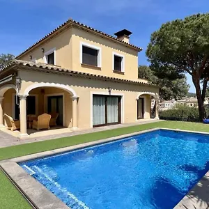 Casa Judibar Con Zona De Barbacoa Y Piscina Calonge (Catalonia)